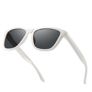New Arrival Retro Polarized Sunglasses for Women Square <b>Plastic</b> <b>Frame</b> Sun Shades - Product Image 2