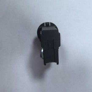 Interruptor de Luz de Freno para Dodge Jeep 68078700AB 68078700AD 68078700AE, Repuesto Automotriz - Product Image 1