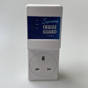 Direct usine depuis 10 ans FridgeGUARD Prise multifonctionnelle avec protection contre les surtensions, prise britannique - Product Image 1