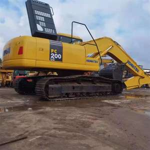 Pelleteuse d'occasion komatsu pc210 pc220 pelle d'occasion komatsu machine pc200 en vente à dubai - Product Image 3