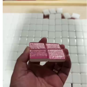 Vente en gros de <span class=keywords><strong>jeu</strong></span> de Mahjong personnalisé de luxe, de haute qualité, avec tuiles en mélamine acrylique à quatre couches et paillettes colorées - Product Image 6