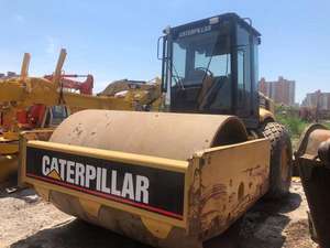 Rodillo Vibratorio para Carreteras Caterpillar CS-583D de Segunda Mano, Certificado por la EPA, con Motor Diésel/Gasolina, Modelo 2020 - Product Image 2