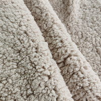 100% Polyester Tricoté Tissu Polyester Sherpa Poly Polaire Velours Tissu pour Hiver Sherpa Polaire Tissu