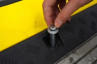 Protection de câble pour borne de recharge VE, rampe anti-écrasement multi-canaux en caoutchouc, protection de câble anti-écrasement