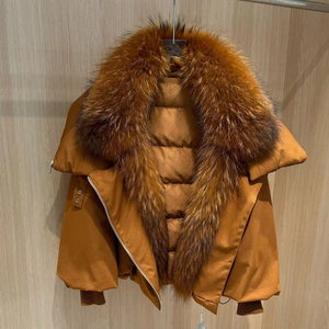 Модная роскошная укороченная куртка OUDINA с воротником из натурального меха енота, теплая, свободного кроя, для женщин - Product Image 1