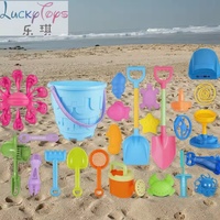 Offre Spéciale : Ensemble de Jeu d'Extérieur Estival en Silicone en Forme de Château avec Seaux à Sable en Plastique Souple, Jouets Éducatifs pour Enfants, Emballé dans un Sac en Filet
