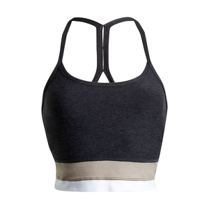 Ensemble de yoga 2 pièces pour femme, haute élasticité, dos nageur, réversible, design uni, débardeur court et short, écologique, respirant, sport - Product Image 4