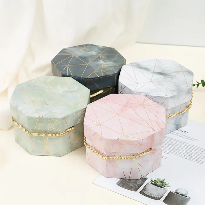 Irregular Shape Gift Boxes Marble Printed Pattern Decorative Packing Flowers Boxes Wrapping Candy With Handle