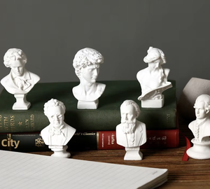 Mini estatua de yeso de resina nórdica JY de 7cm de alto, decoración del hogar de David de estilo europeo para accesorios y adornos de fotos de dormitorio - Product Image 3