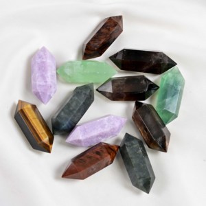 Venta al por mayor de torres de cristal natural, mezcla de piedras, cristales de doble punta, obeliscos, cuarzo, gemas sueltas para manualidades y decoración del hogar - Product Image 6