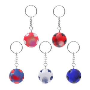 Llavero de Fútbol de Cuero al por Mayor, Ecológico, Impreso en 3D, Llavero de Club de Fútbol, Mosquetón de Goma Suave, Impresión UV, Balón - Product Image 3