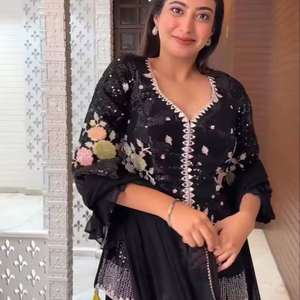 Bollywood Style Kurti & Sharara Set Heavy Georgette con impresión digital Bodas y fiestas completamente cosidas para mujeres y niñas - Product Image 1