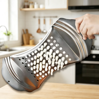 Outil à pâtes en forme d'éventail, presse à pâtes antirouille avec racloir à pâtisserie pour pâtes maison