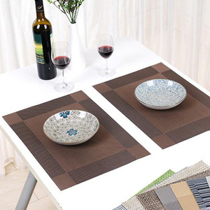 Set de table en PVC de style européen, bicolore diagonal, antidérapant, résistant à la chaleur, nappe, tapis isolant thermique, style occidental - Product Image 3