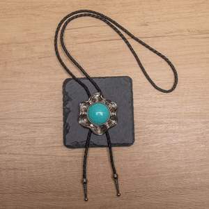 Europäische und amerikanische Retro Bolo Krawatte lange Y-förmige Halskette 1 Stück Alloy Fashion Jewelry Sets - Product Image 3