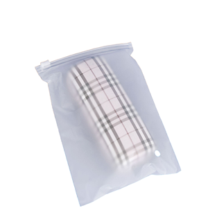 Bolsas de Polietileno Esmerilado Personalizables con Cierre, Reciclables, con Sello Autoadhesivo, Marcas de Seguridad Antifalsificación, Serigrafía/Offset para Calzado - Product Image 4