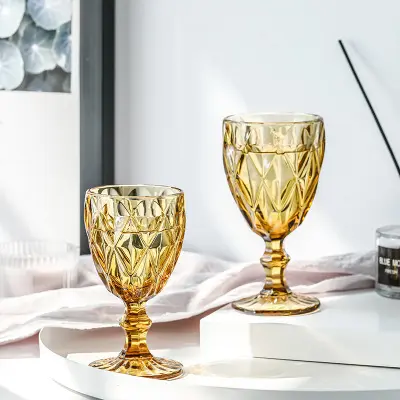 Factory Wholesale 300ml/250ml 10oz/8.5oz Goblets Vintage Emboss Glass Cup for Wedding Party Heavy Glass