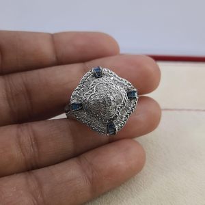 Anillo de Compromiso Jewelspaark con Diamantes de 0.69 Cttw, Corte Baguette, Plata de Ley 925, Diseño Geométrico, Joyería Fina para Mujer - Product Image 5