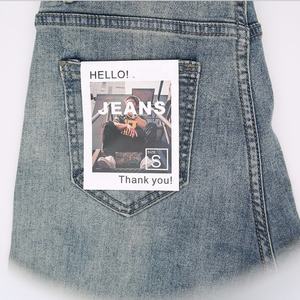 แท็กแขวนกางเกงยีนส์ทำจากกระดาษแข็งแบรนด์เสื้อผ้ากำหนดเองได้ - Product Image 1