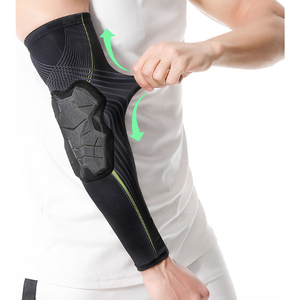 Manchon de compression pour coude avec logo personnalisé, support de bras avec coussinet pour le basketball, le volleyball et le soulagement de la douleur liée à la tendinite - Product Image 2