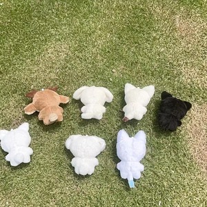 E Group Fuwa Nishimura <span class=keywords><strong>Riki</strong></span> Liang Zhenyuan Park Seong-hoon Kim Seonwoo Muñeco de Peluche Pequeño de 10cm para Mochila con Relleno de Algodón PP - Product Image 4