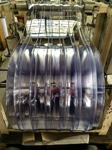 ม่านพีวีซีเสริมไนลอนแบบริบ ม่านโพลาร์<span class=keywords><strong>ใส</strong></span>พิเศษ ม่าน DOP/DOTP แบบยืดหยุ่น คุณภาพสูง อายุการใช้งานยาวนาน - Product Image 6