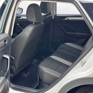 Auto Usado Volkswagen <span class=keywords><strong>T</strong></span>-<span class=keywords><strong>Roc</strong></span> <span class=keywords><strong>2020</strong></span> 1.4L Turbo Automático LHD SUV Compacto para Exportación, Venta al Por Mayor en Grandes Volúmenes - Product Image 5