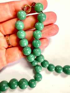 Collar de Resina Hecho a Mano con Diseño Artístico de Colgante, Joyería Ligera de Moda, Perfecta para Uso Diario, Atuendos Casuales y Festivos - Product Image 4