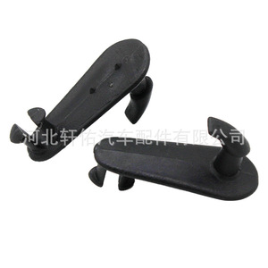 คลิปยึดพรมปูพื้นรถยนต์ Xuanyou รุ่น 74985-1MA1A สำหรับ Infiniti Nissan Murano Qashqai Sylphy Livina Patrol - Product Image 4