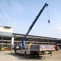 Prix d'usine chinois 1 tonne Nouvelle grue articulée montée sur camion avec moteur, pompe et boîte de vitesses