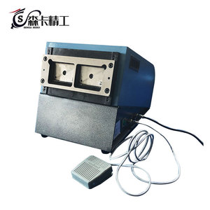 Poinçonneuse électrique de découpe de cartes en PVC avec <span class=keywords><strong>pied</strong></span> de lit - Product Image 1