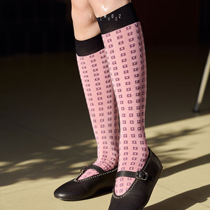 Calze Sottili Estive da Donna Sopra il Ginocchio in Cotone Pettinato Premium Lavorato <span class=keywords><strong>a</strong></span> Maglia, Traspiranti, Antibatteriche, Morbide per il Comfort Quotidiano - Product Image 5