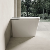 Toilette intelligente allongée à ouverture automatique moderne, corps en céramique, chasse d'eau électrique, séchage à l'air, montage au sol, sanitaire intelligent pour salle de bain
