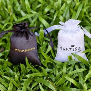 Pochette en satin personnalisée avec cordon de serrage, conteneur souple pour cadeaux de mariage, bijoux, cadeaux de Noël, rangement - Product Image 2