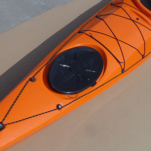 Kayak de mer monoplace 4m+ en plastique durable pour usage récréatif - Product Image 4