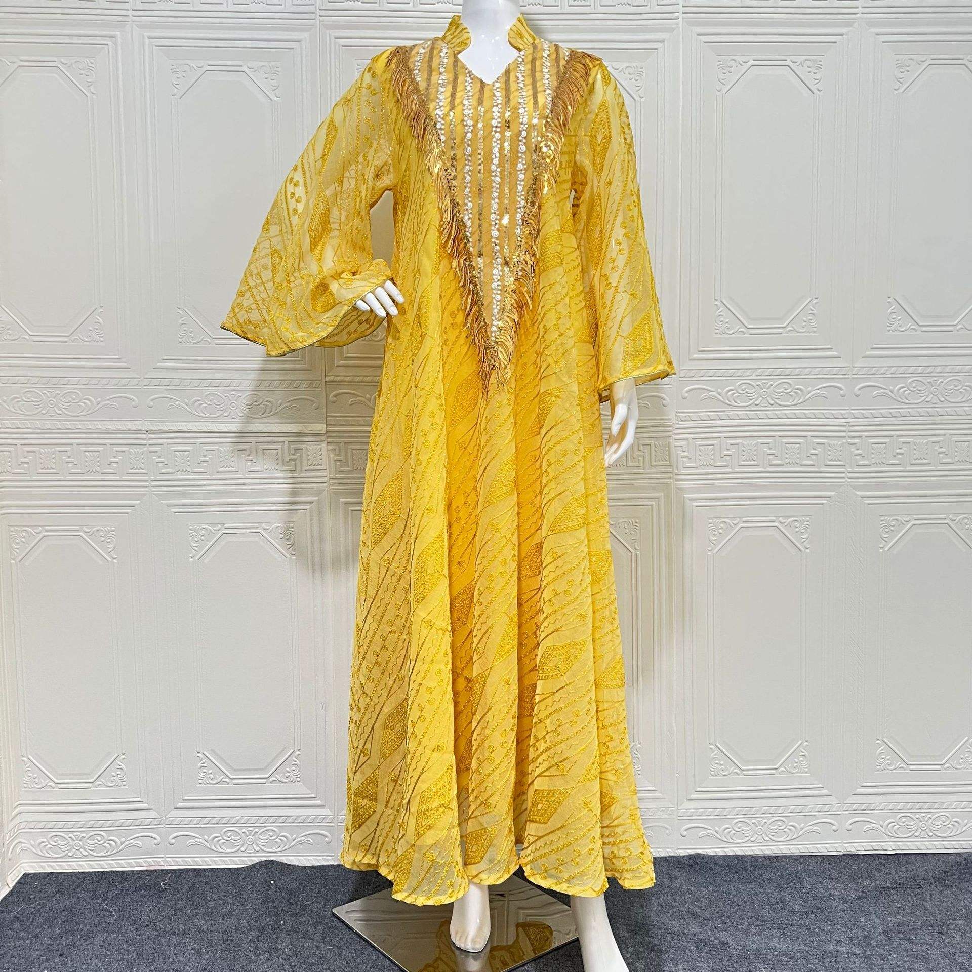 สีเหลือง