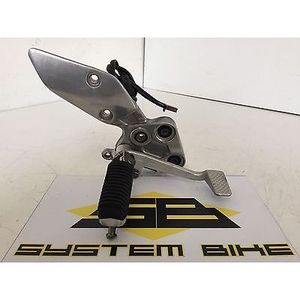 Pedana Anteriore Destra per Moto Yamaha Fazer 1000 01-05 - Product Image 6