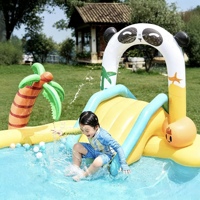 Piscine gonflable extérieure en PVC à thème panda, très populaire, pour enfants, usage domestique, piscine de jeu, piscine combinée extérieure avec toboggan et pulvérisation pour cour
