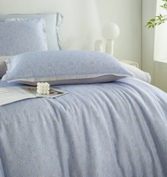 Ensemble de linge de lit bleu à imprimé floral romantique et élégant des années 50, doux pour la peau et respirant, un incontournable pour chaque maison