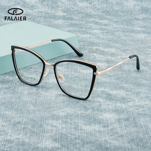 Montures de lunettes œil-de-chat FalaiEr C5 rose clair, monture complète, protection contre la lumière bleue, anti-radiation, lunettes pour femmes - Product Image 4