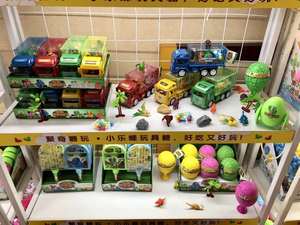 Emocionante juguete de dulces con temática de dinosaurio para fiestas infantiles con juguetes de abanico con dulces disponibles en tiendas de confitería - Product Image 4