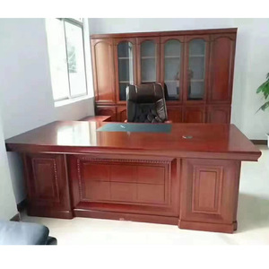 Çin ofis mobilyaları şık patron masası katı ahşap kırmızı kahverengi kaplama 2/<span class=keywords><strong>2.2</strong></span>/2.4M düz kenar büyük masa - Product Image 4