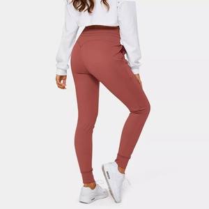 Jogging pour femmes de haute qualité avec logo personnalisé, nouveau style, entraînement, cordon de serrage, poche latérale, jogging uni de longueur totale pour femmes, pantalon - Product Image 3