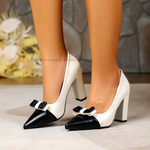 Chaussures à talons blocs bicolores pour femmes - Rouge et noir avec nœud décoratif, bout pointu, idéales pour le bureau et les soirées - Vente en gros usine - Product Image 5