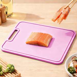 Tabla de cortar cuadrada de silicona de calidad alimentaria, de doble cara, para uso en la cocina, apta para lavavajillas - Product Image 5