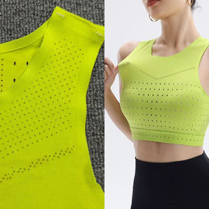 Haut court en maille respirante coupe-vent avec logo personnalisé pour marathon, soutien-gorge de sport extensible sans couture, débardeur court à séchage rapide pour femme - Product Image 1