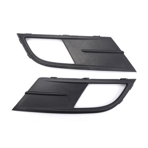 Biseles para Faros Antiniebla para Volkswagen Jetta Mk6 Sagitar 2015-2018, Par Delantero Inferior de ABS Negro, Izquierdo y Derecho - Product Image 1