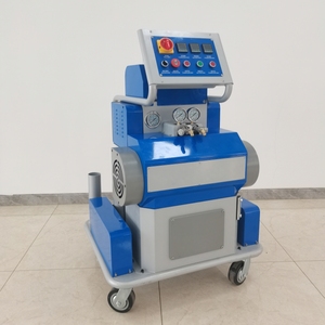 Machine de pulvérisation de <span class=keywords><strong>mousse</strong></span> de polyuréthane résistante aux séismes pour sols instables - Product Image 2