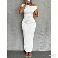 Nouvelle Arrivée 2026 – Robe Longue Moulante Épaules Dénudées à Texture Ondulée Tendance et Adorable – En Stock – Vente en Gros de Robes pour Femmes