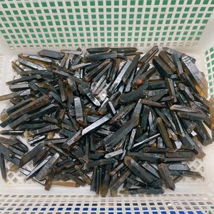 Bâtonnets <span class=keywords><strong>de</strong></span> quartz <span class=keywords><strong>fumé</strong></span> naturel non poli en gros – Pierre précieuse énergétique, bande <span class=keywords><strong>de</strong></span> <span class=keywords><strong>cristal</strong></span>, pierre brute, baguette <span class=keywords><strong>de</strong></span> <span class=keywords><strong>cristal</strong></span>, ornement spirituel - Product Image 5